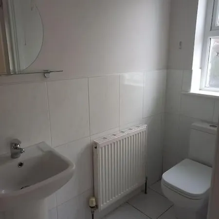 Class 5 Double Bed *