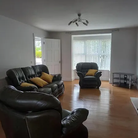 Nyaraló Class 5 Double Bed Buncrana