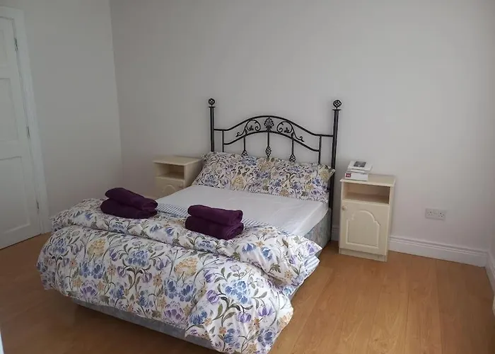 Class 5 Double Bed Hébergement de vacances Buncrana